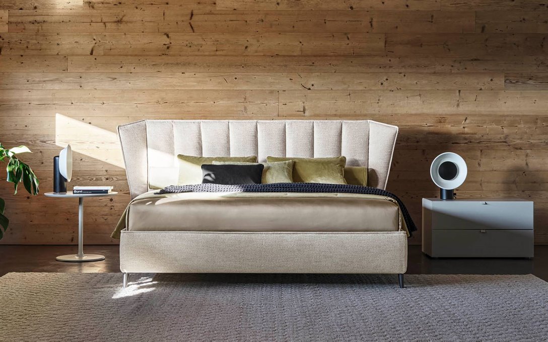 Designbed Opera Fleur 25BedHabits2jpg