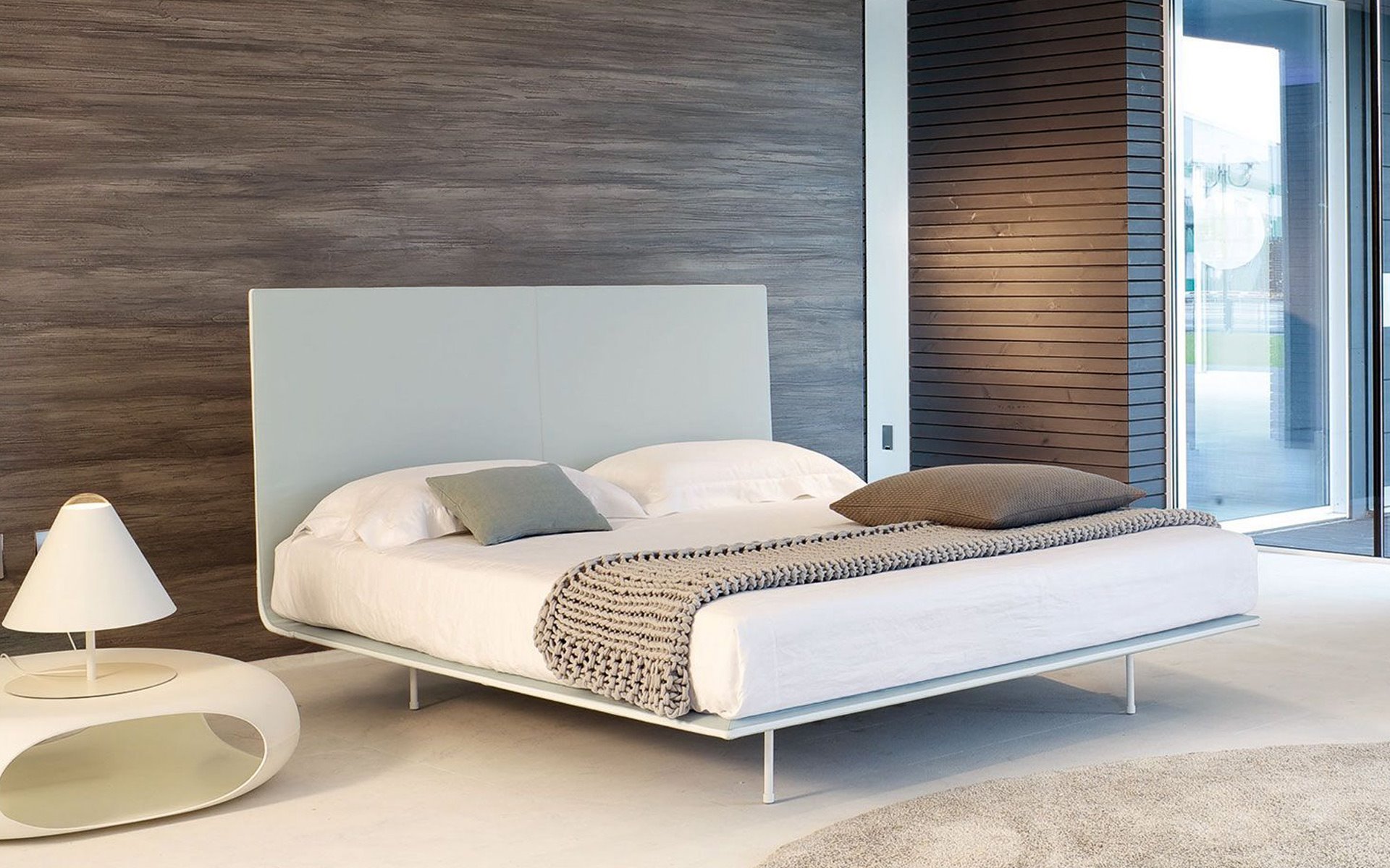 Designbed Thin B slider Bed Habits 1920