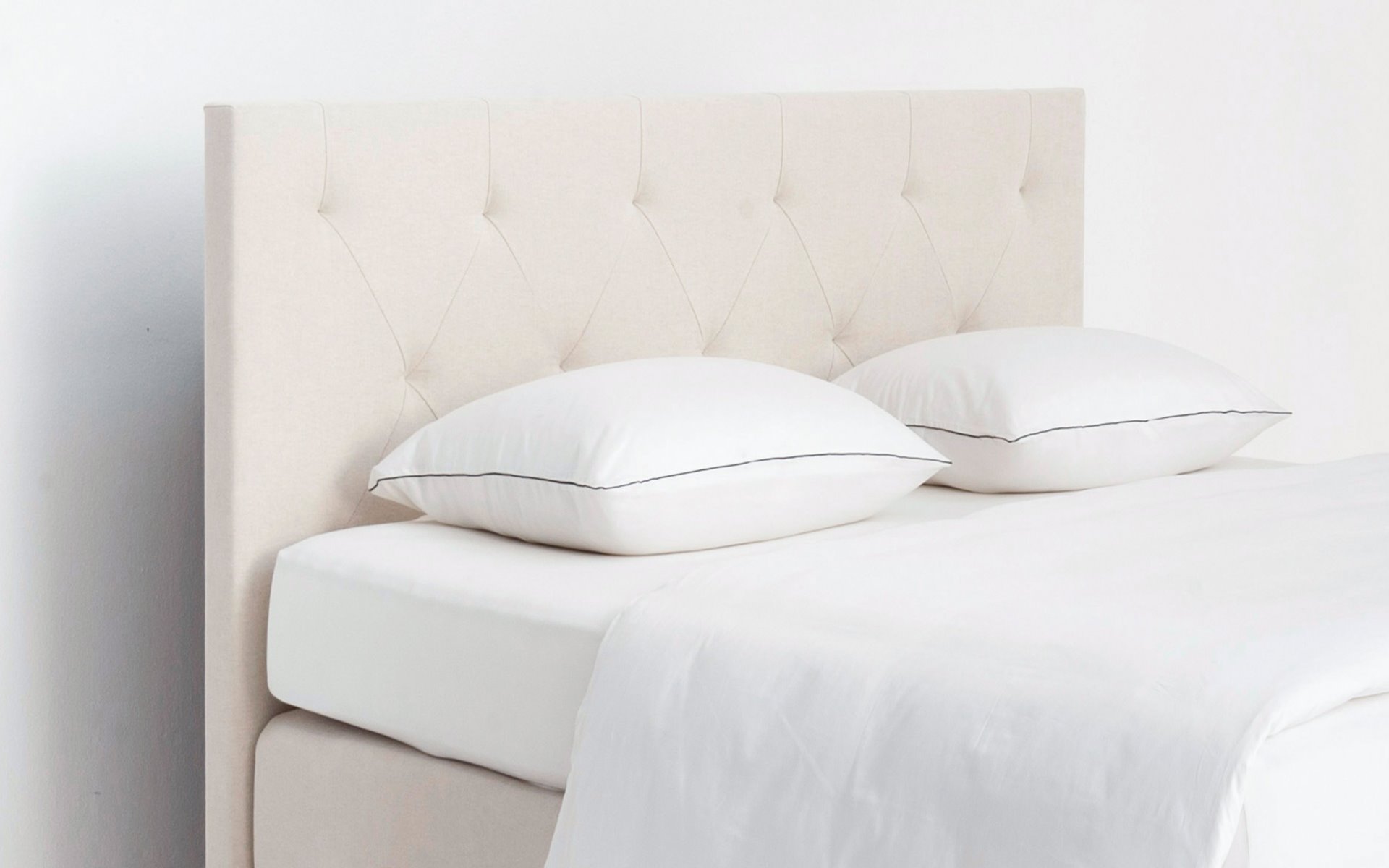 hoofdbord diamont low bed habits zijkant