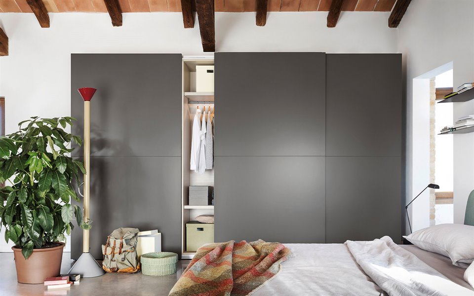 Garderobekast schuifdeurkast Allison N Bedhabits 1920x1200 slider