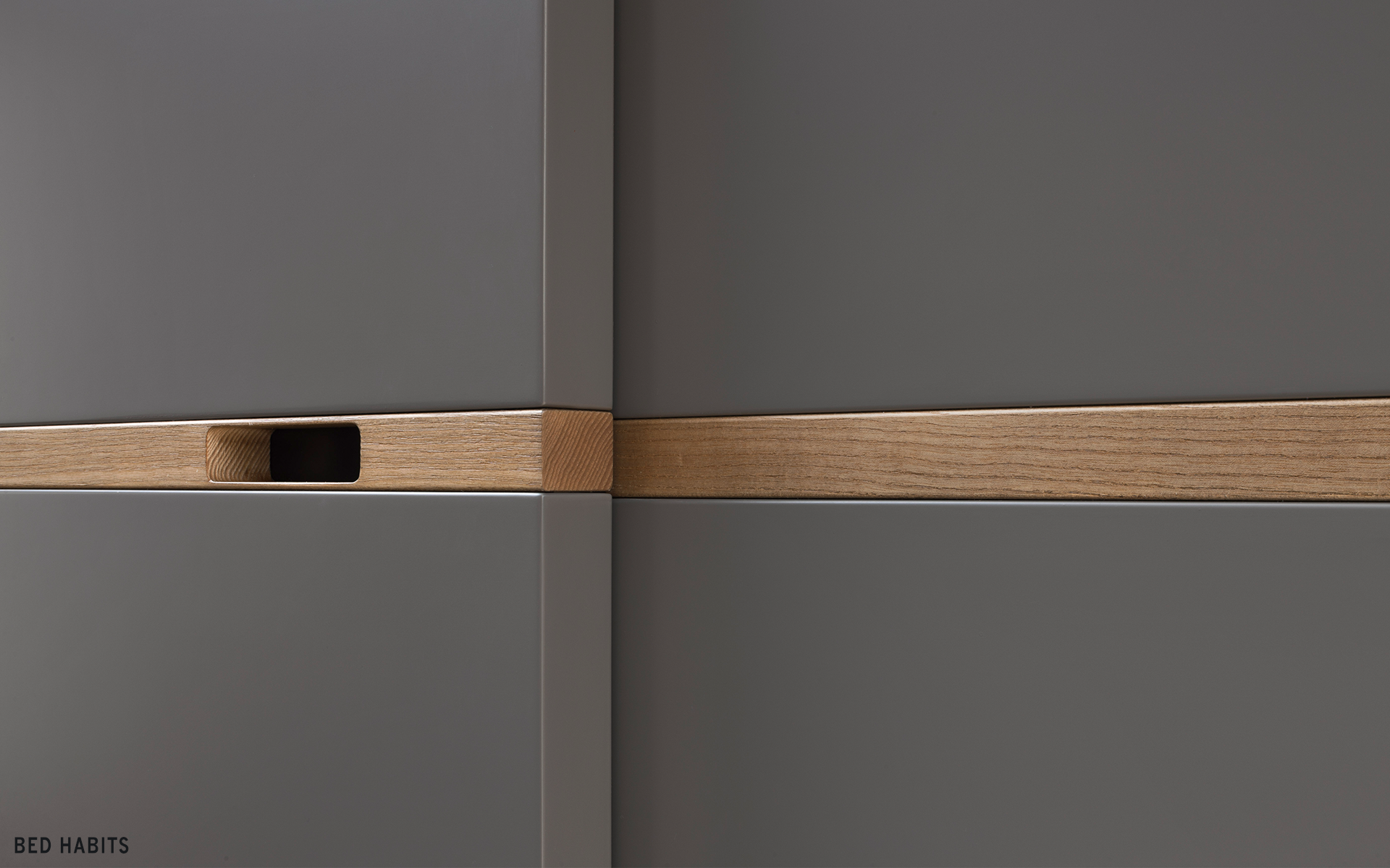 Garderobekast schuifdeurkast Middle N Bedhabits 1920x1200 slider 7.jpg