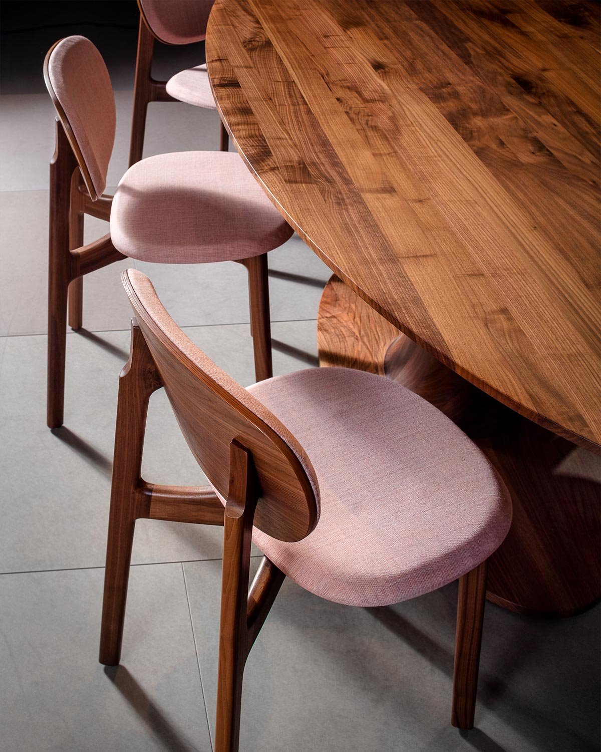 design stoel zenzo bed habits 1200x1500 04