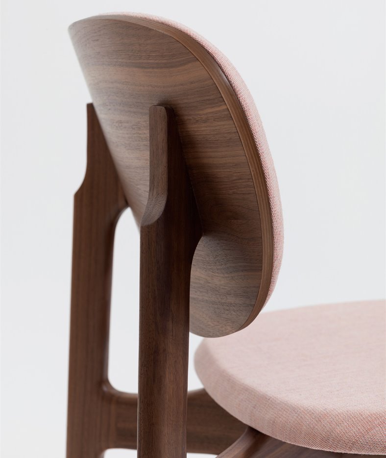 design stoel zenzo bed habits 1200x1500 05